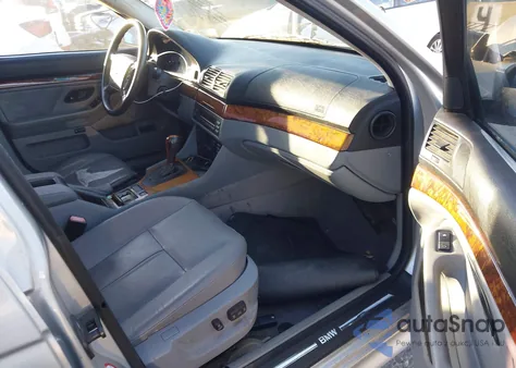 2000 BMW 528Ia z USA, uszkodzony, nr VIN WBADM6345YGV03207